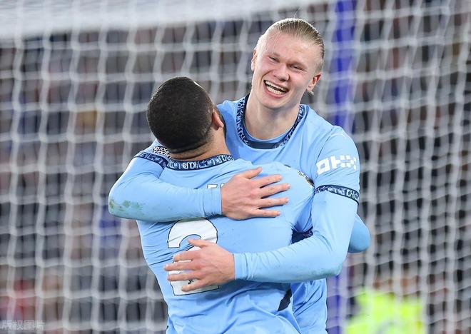 开云网页版登录哈兰德连续十场比赛得分超过表现优异，澳大利亚队不断突破！(哈兰德出战欧冠)